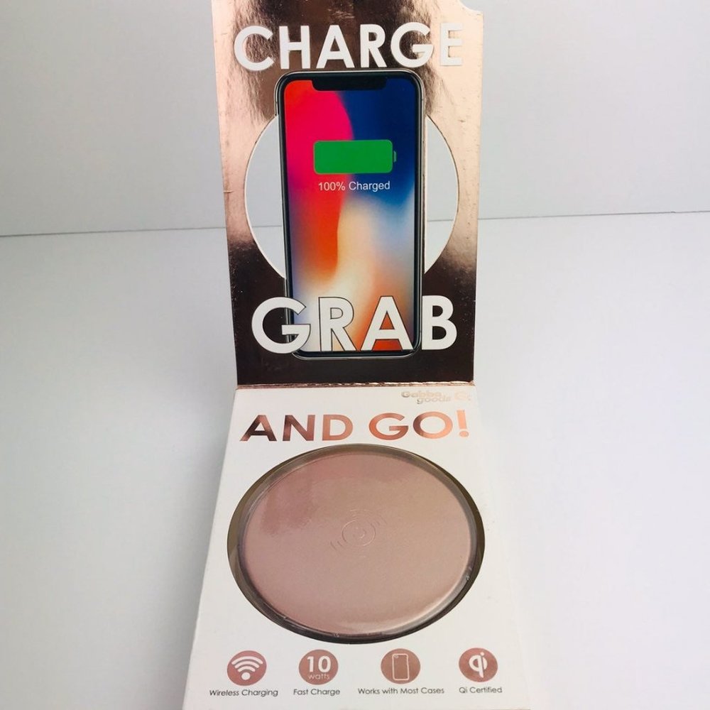 Wireless Charging Pad - Picture 3 of 4